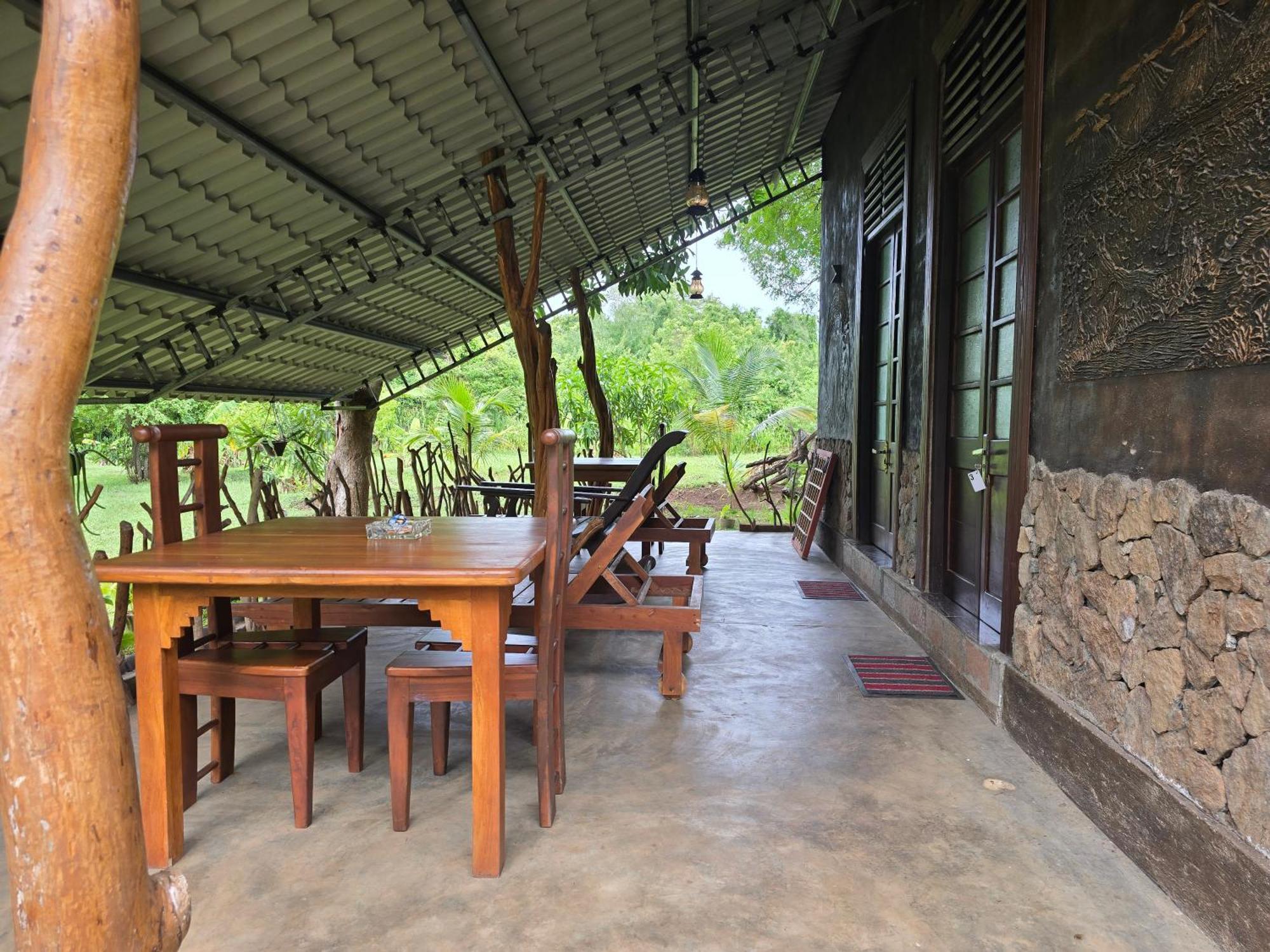 Ceylon Resort Wilpattu Esterno foto